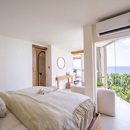 Bingin Glasshouse Uluwatu  Luaran gambar