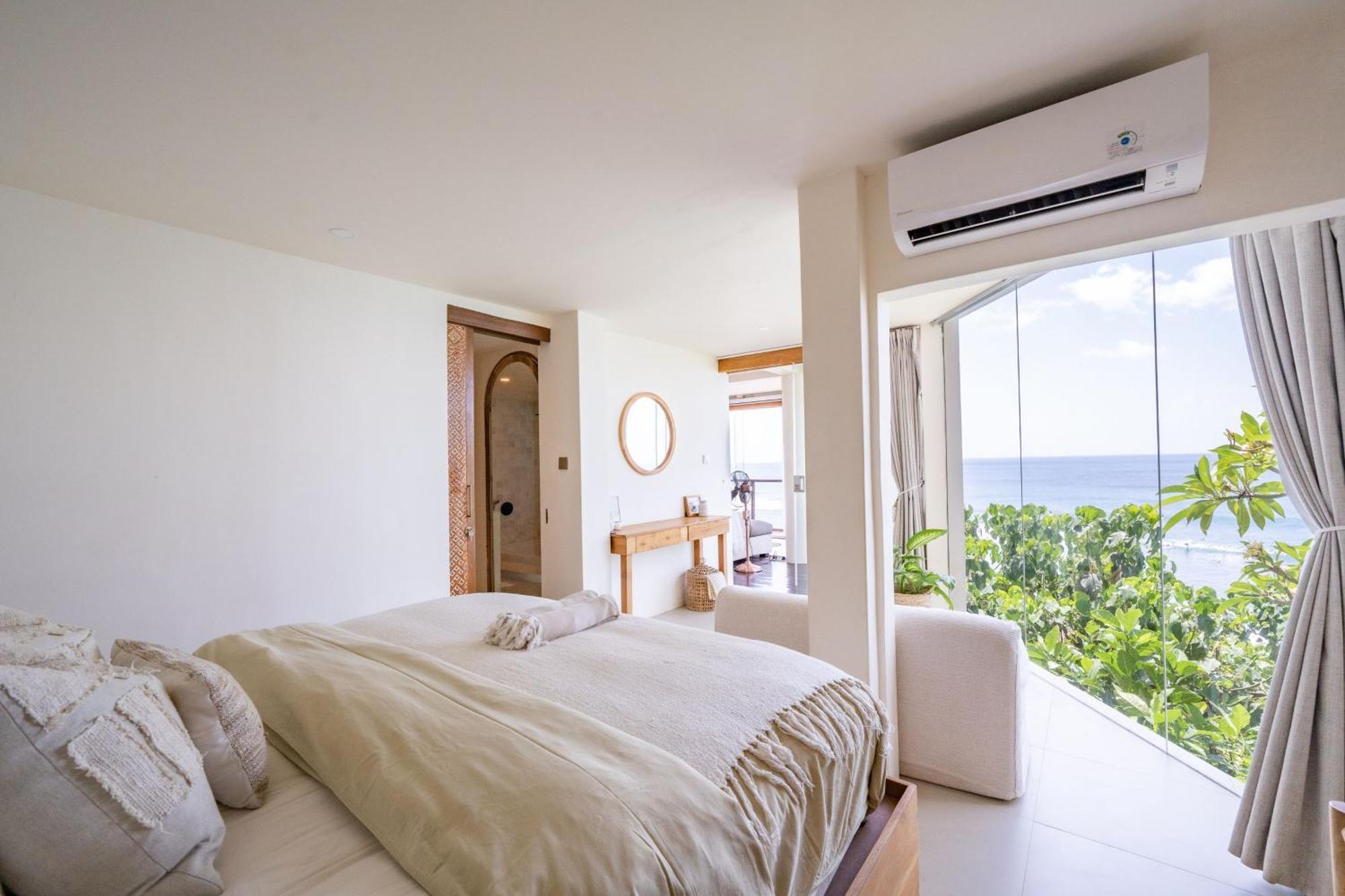 Bingin Glasshouse Uluwatu  Luaran gambar